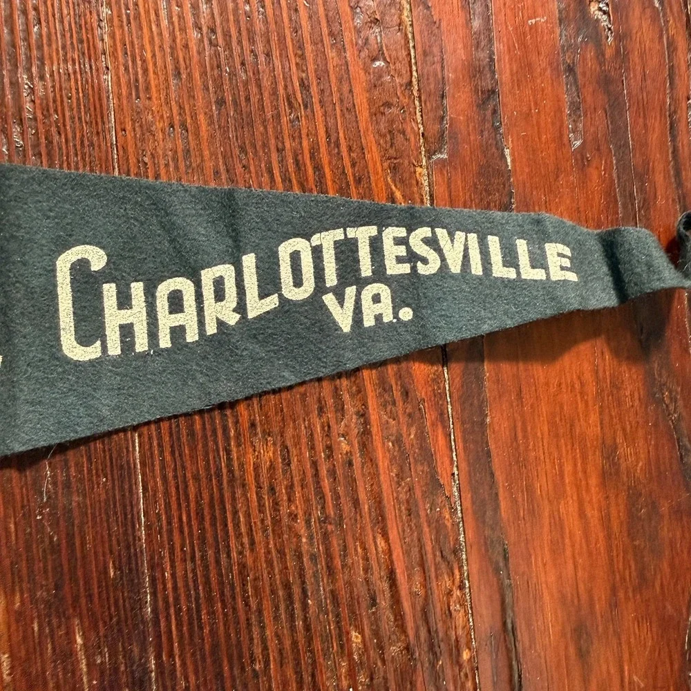 VTG‎ 1960s Monticello Felt Pennant Black Thomas Jefferson Charlottesville VA